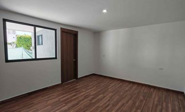 Residencia en venta en Parque Santiago Zona Azul, Entrega Inmediata