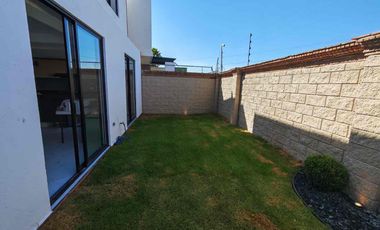 Residencia en venta en Parque Santiago Zona Azul, Entrega Inmediata