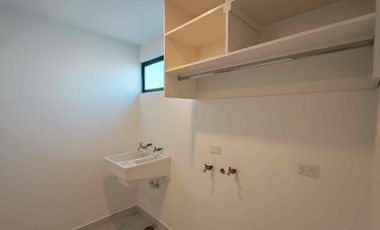 Residencia en venta en Parque Santiago Zona Azul, Entrega Inmediata