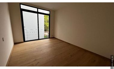 Nuevo Departamento en venta en la del Valle Centro