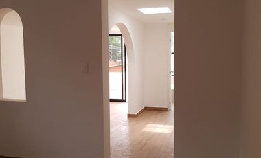 🏡 HERMOSA CASA SEMI REMODELADA CON AMPLIOS ESPACIOS Y EXCELENTE ILUMINACIÓN