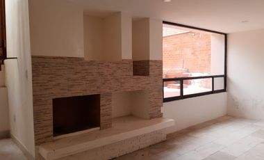 🏡 HERMOSA CASA SEMI REMODELADA CON AMPLIOS ESPACIOS Y EXCELENTE ILUMINACIÓN