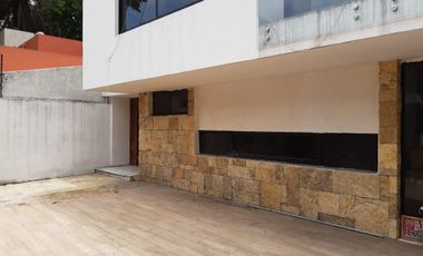 🏡 HERMOSA CASA SEMI REMODELADA CON AMPLIOS ESPACIOS Y EXCELENTE ILUMINACIÓN