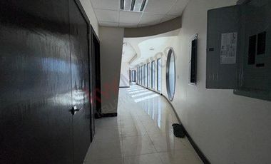EDIFICIO CORPORATIVO EN VENTA COL. PARTIDO IGLESIAS AV TEOFILO BORUNDA CD JUAREZ CHIHUAHUA