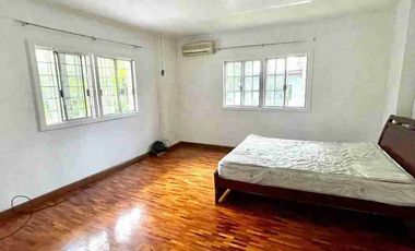 Semi Furnished 4 Bedroom House in Valle Verde 1 Pasig City for Lease
