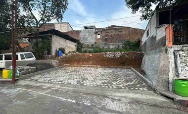 Rumah Kumudasmoro Pamularsih Semarang Barat