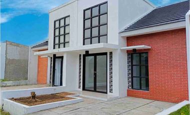 Rumah minimalis Bagus siap huni di Cimahi