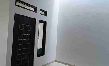 Rumah Baru Renov Bebas Banjir di Bekasi Jaya, Bekasi Timur