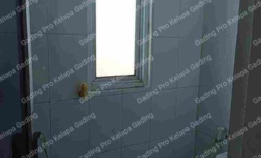 disewakan rumah bagus Lux area pulomas 2lt row jalan 2 mobil