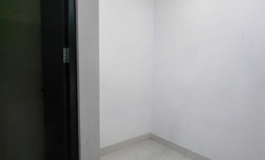 Jual butuh banget rumah di summarecon