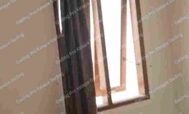 disewakan rumah bagus rapi 2lt area Pulomas row 1,5 mobil