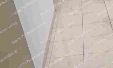 disewakan rumah bagus rapi 2lt area Pulomas row 1,5 mobil