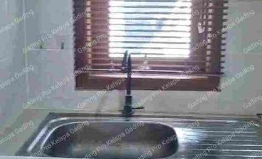 disewakan rumah bagus rapi 2lt area Pulomas row 1,5 mobil