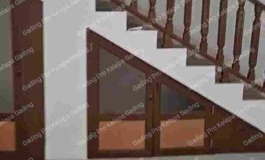 disewakan rumah bagus rapi 2lt area Pulomas row 1,5 mobil