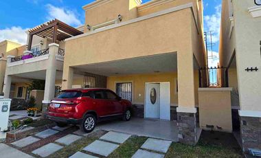 ▪️𝐂𝐀𝐒𝐀 𝐞𝐧 𝐕𝐄𝐍𝐓𝐀, 𝐕𝐈𝐍̃𝐄𝐃𝐎𝐒 𝟏𝐞𝐫𝐚 𝐒𝐄𝐂𝐂𝐈𝐎𝐍, 𝐏𝐑𝐈𝐕𝐀𝐃𝐀 𝐎𝐑𝐕𝐈𝐄𝐓𝐎 (𝐬𝐨𝐛𝐫𝐞 𝐥𝐚 𝐏𝐫𝐢𝐦𝐞𝐫 𝐆𝐥𝐨𝐫𝐢𝐞𝐭𝐚), FRENTE a Área VERDE