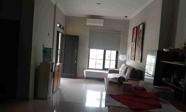 Jual murah banget villa keluarga kawasan wisata cintamekar Subang Jabar