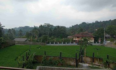 Jual murah banget villa keluarga kawasan wisata cintamekar Subang Jabar