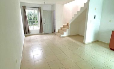 Renta Bonita Casa de 3 Recámaras en Fracc. El Dorado, en Zona Sur.