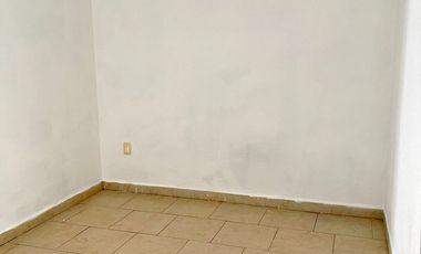 Renta Bonita Casa de 3 Recámaras en Fracc. El Dorado, en Zona Sur.