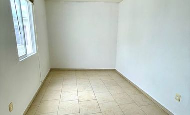 Renta Bonita Casa de 3 Recámaras en Fracc. El Dorado, en Zona Sur.