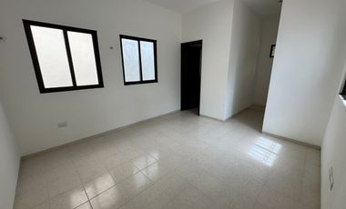 Casa de 4 recámaras, en segunda fila del mar, San Benito Yucatán.