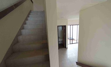 DI KONTRAKAN / JUAL RUMAH SUTERA SAWANGAN, DI JALAN BOULEVARD