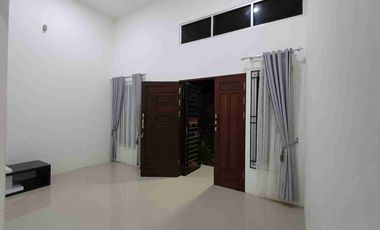 Rumah siap huni lingkungan tenang kota Pontianak, Jl. Tekam, Komp. Mega Lavender