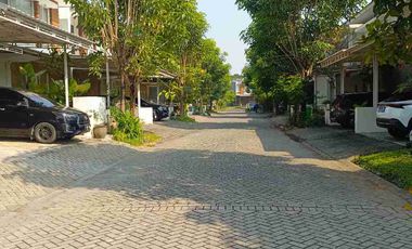 Sewa Rumah Semi Furnished Siap Huni di Royal Residence Wiyung Surabaya