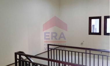 Dijual / Sewa Rumah Baru Renov di Jl. Klampis Semolo Tengah, Surabaya, dekat UNTAG, MERR, Wisma Mukti, Semolowaru, Menur