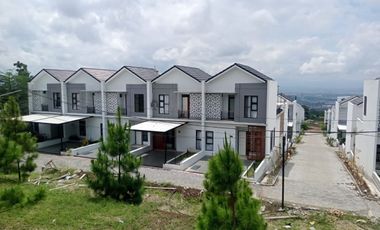 Rumah Dijual Villa Dekat Kereta Whoosh dan exit Tol Padalarang Bandung