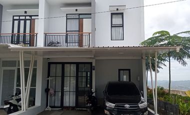 Rumah Dijual Villa Dekat Kereta Whoosh dan exit Tol Padalarang Bandung