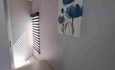 Habitacion amueblada en renta para dama en Zibata