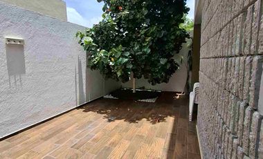 Habitacion amueblada en renta para dama en Zibata