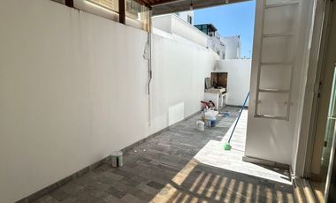 CASA DE RENTA EN LOMAS DE ANGELOPOLIS