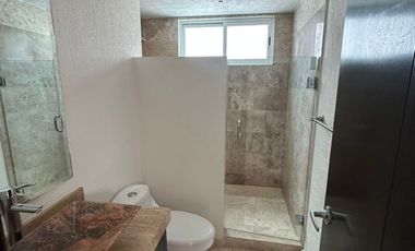 CASA DE RENTA EN LOMAS DE ANGELOPOLIS