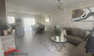 Casa Nueva en Venta en Fracc. Santorini