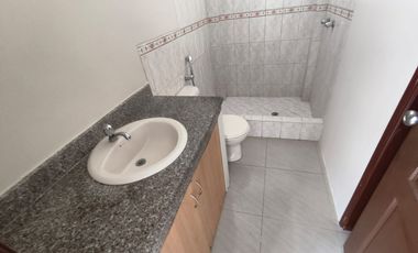 Alquilo casa en Belohorizinte via a la Costa