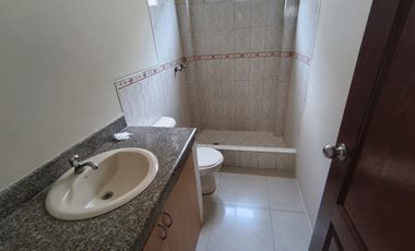 Alquilo casa en Belohorizinte via a la Costa