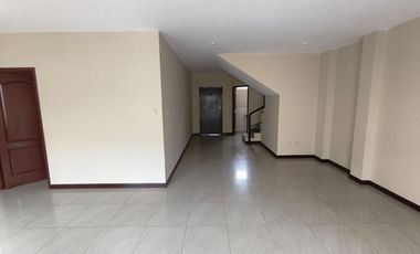 Alquilo casa en Belohorizinte via a la Costa