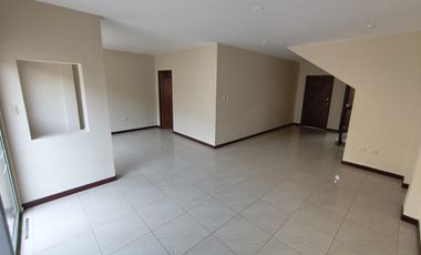 Alquilo casa en Belohorizinte via a la Costa