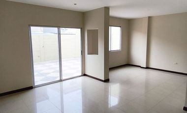 Alquilo casa en Belohorizinte via a la Costa