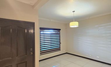 CASA DE RENTA EQUIPADA EN JARDINES DEL LAGO (CERCA GARITA CENTRO), MEXICALI