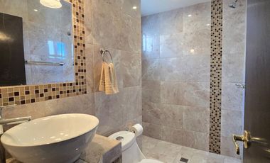 CASA DE RENTA EQUIPADA EN JARDINES DEL LAGO (CERCA GARITA CENTRO), MEXICALI