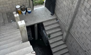 Venta de bodega industrial a 150 metros del anillo vial Fray Junipero Serra.