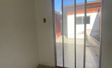 Hermosa casa,3 habitaciones 1 baño, sector residencial Puente Alto 123 m2