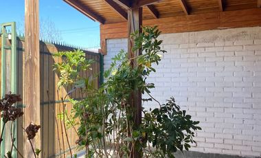 Hermosa casa,3 habitaciones 1 baño, sector residencial Puente Alto 123 m2