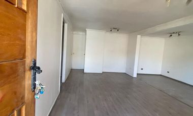 Hermosa casa,3 habitaciones 1 baño, sector residencial Puente Alto 123 m2