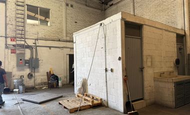 Bodega Disponible en renta León, Gto 1,850 mt2