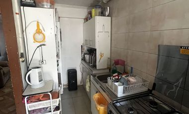 Casa con muy buena ubicación, en comuna La Granja