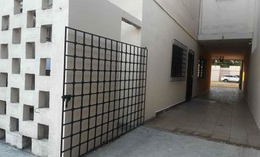 Venta de casa en Av Mario Brown